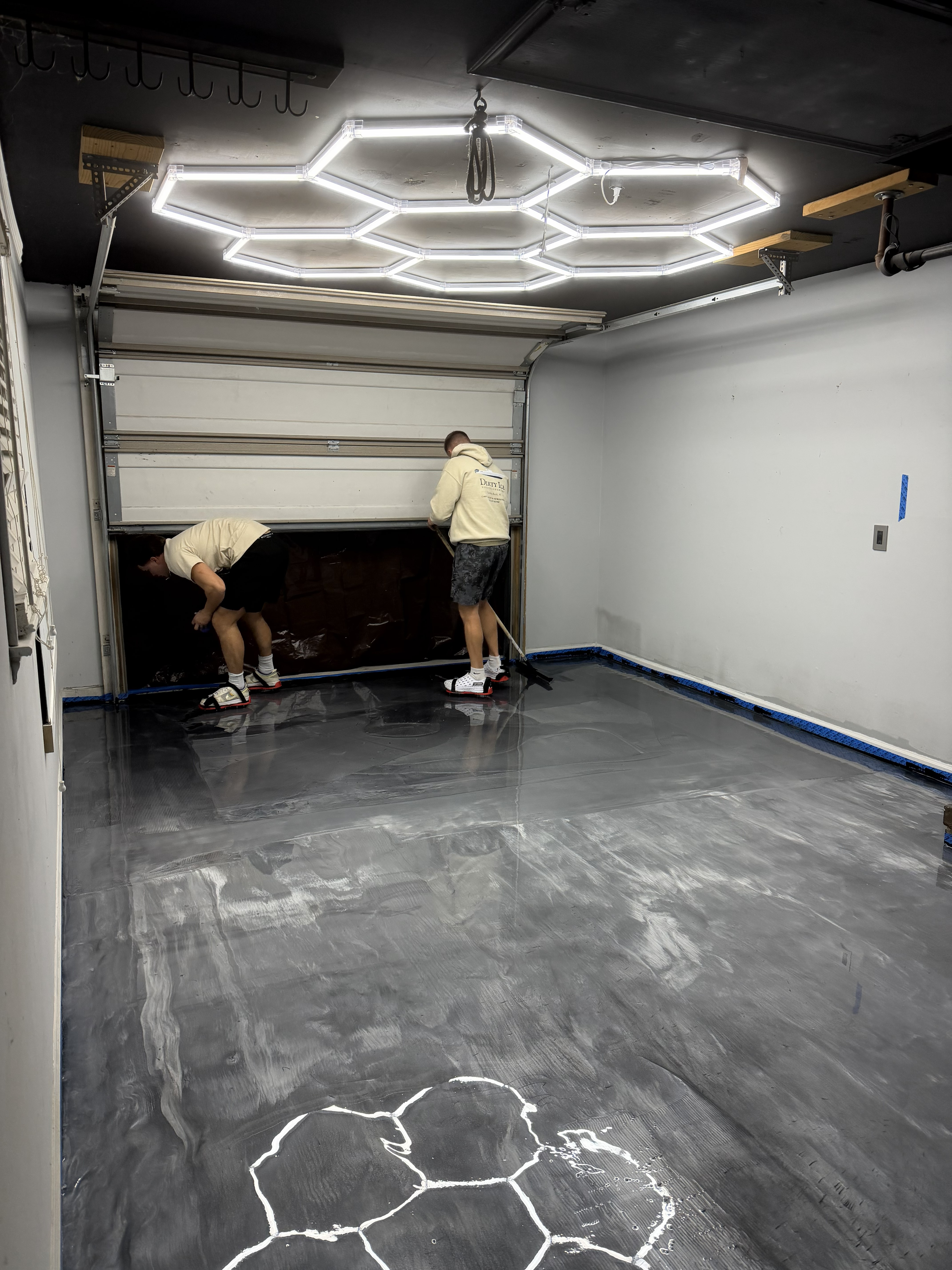 Commercial Flooring - Commercial epoxy flooring installations